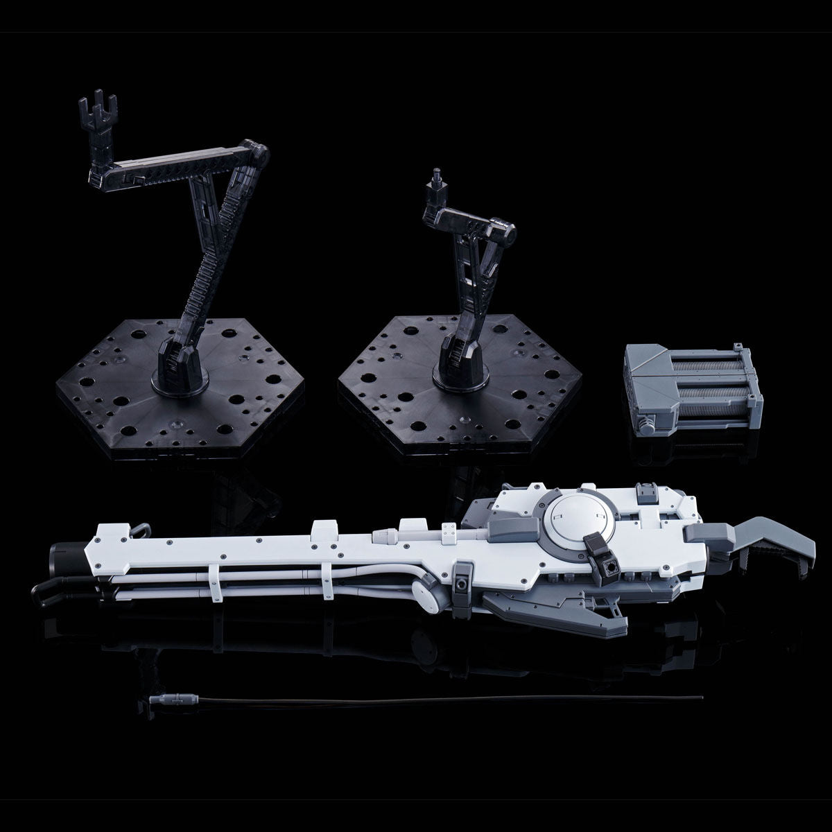 Gundam 1/144 RG Hyper Mega Bazooka Launcher for Hi-V nu Gundam Model Kit Exclusive product image 1, provided for visual