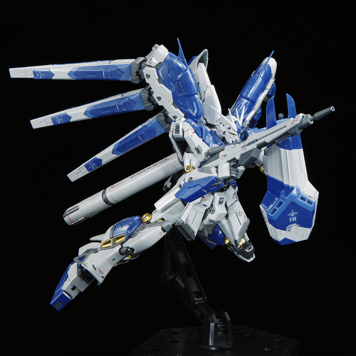 Gundam 1/144 RG Hi-v (Hi Nu) Gundam (Titanium Finish) The Gundam Base Limited Model Kit Exclusive product image 2, provided