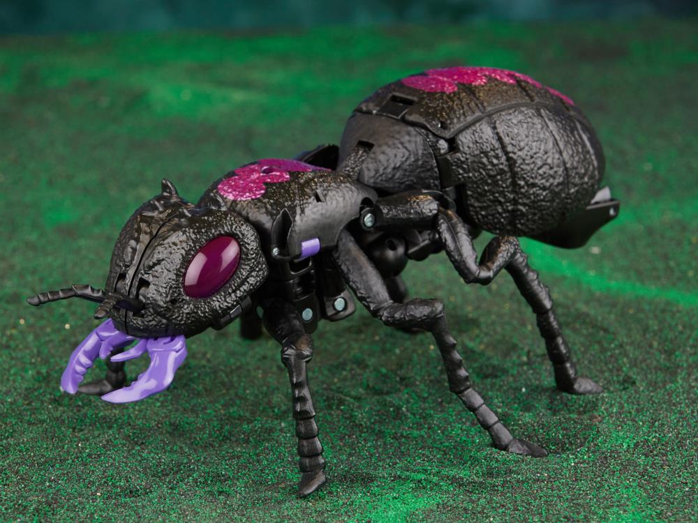 Transformers Generations Legacy Evolution Selects Voyager Class Antagony Action Figure product image 8, provided for visual