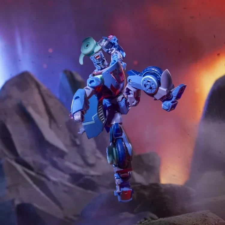 Transformers Generations Legacy United Deluxe Class Cyberverse Universe Chromia Action Figure product image 3, provided for
