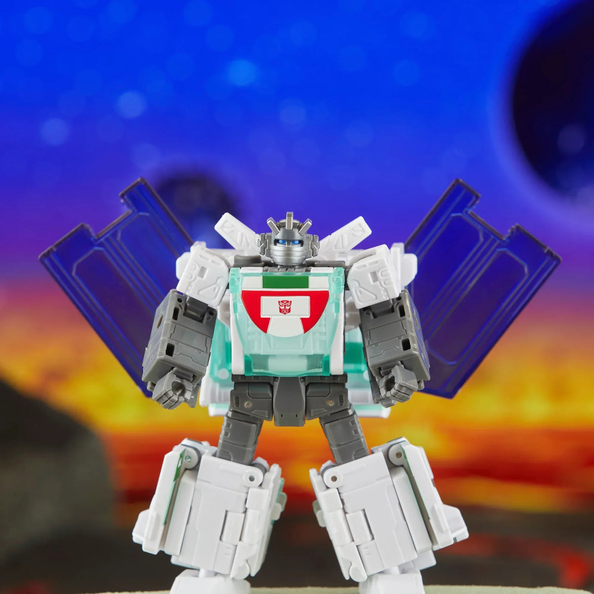 Transformers Generations Legacy United Voyager Class Origin Wheeljack Action Figure product image 4, provided for visual