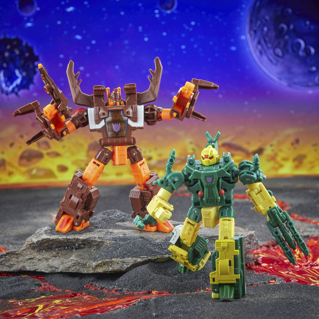 Transformers Generations Legacy United Deluxe Doom'n Destruction Collection 3 Pack (Wrecker Malleus Minotaurus, Chop Shop,