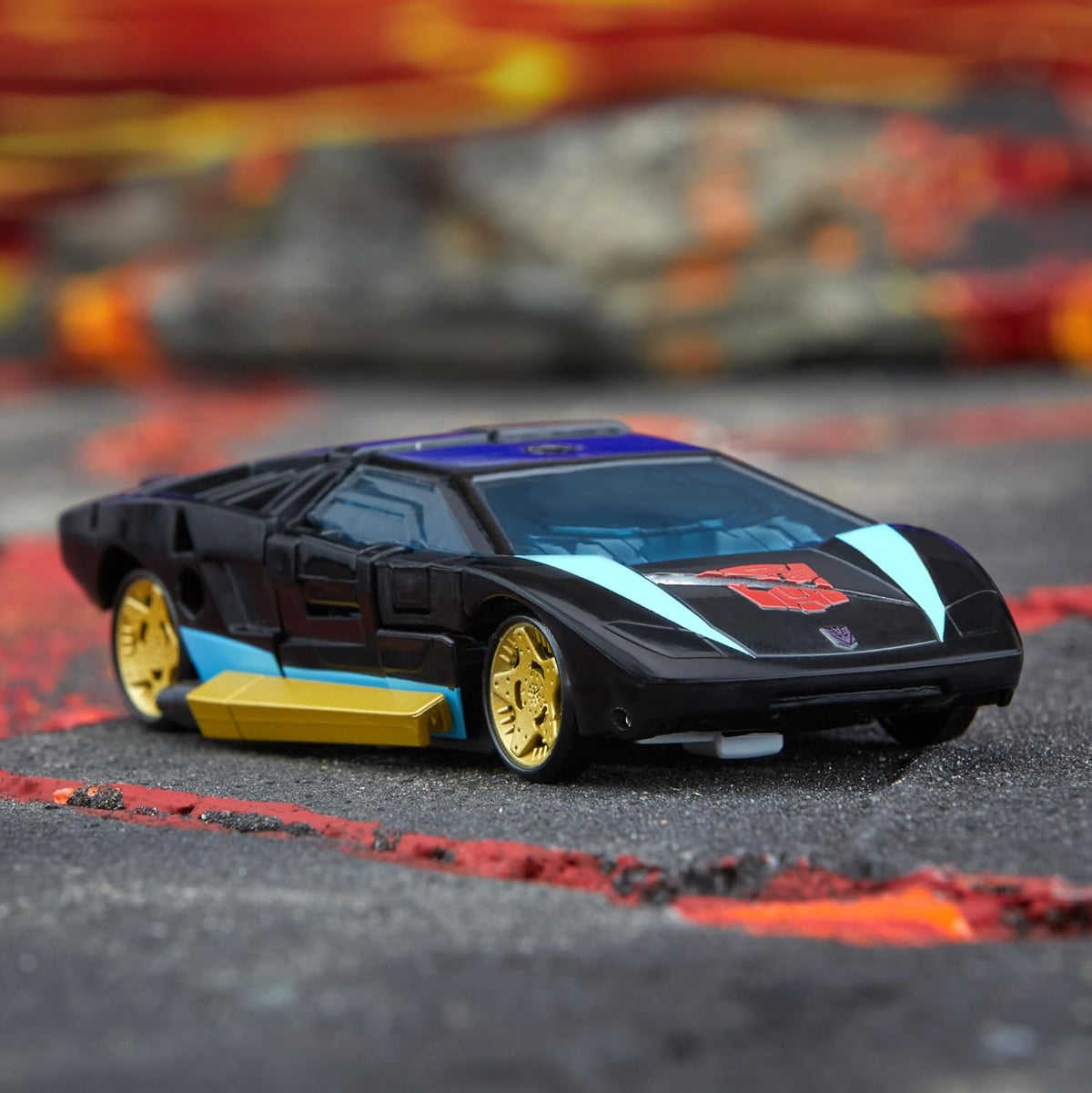 Transformers Generations Legacy United Deluxe Class Armada Universe Wheeljack Action Figure product image 7, provided for