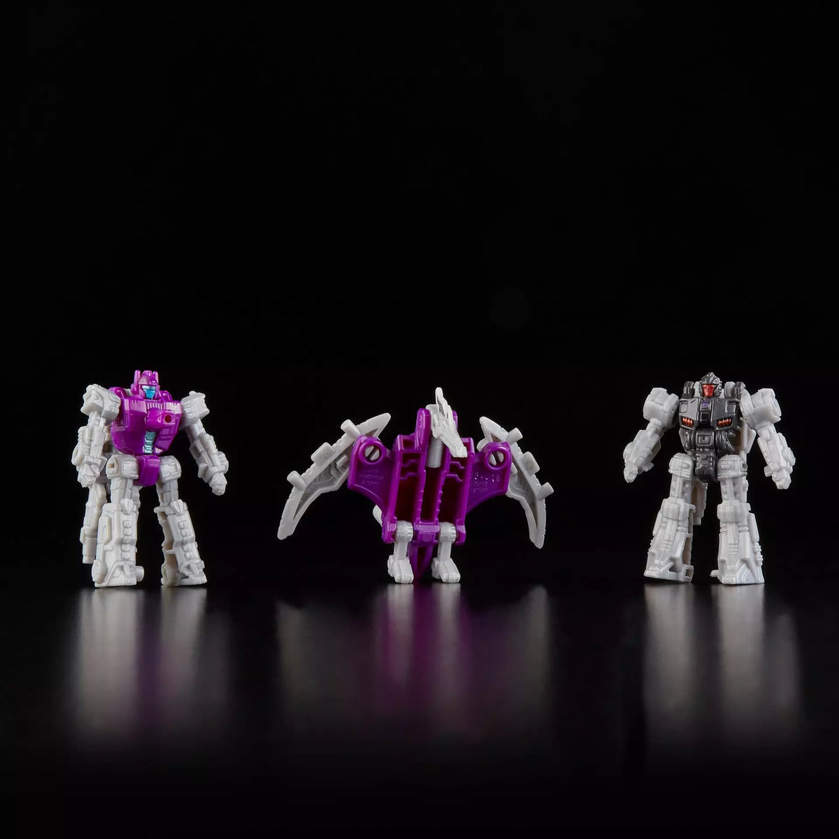 Transformers Generations War For Cybertron: Siege Voyager Decepticon Skywarp Phantomstrike Squadron 4 Pack Final Strike