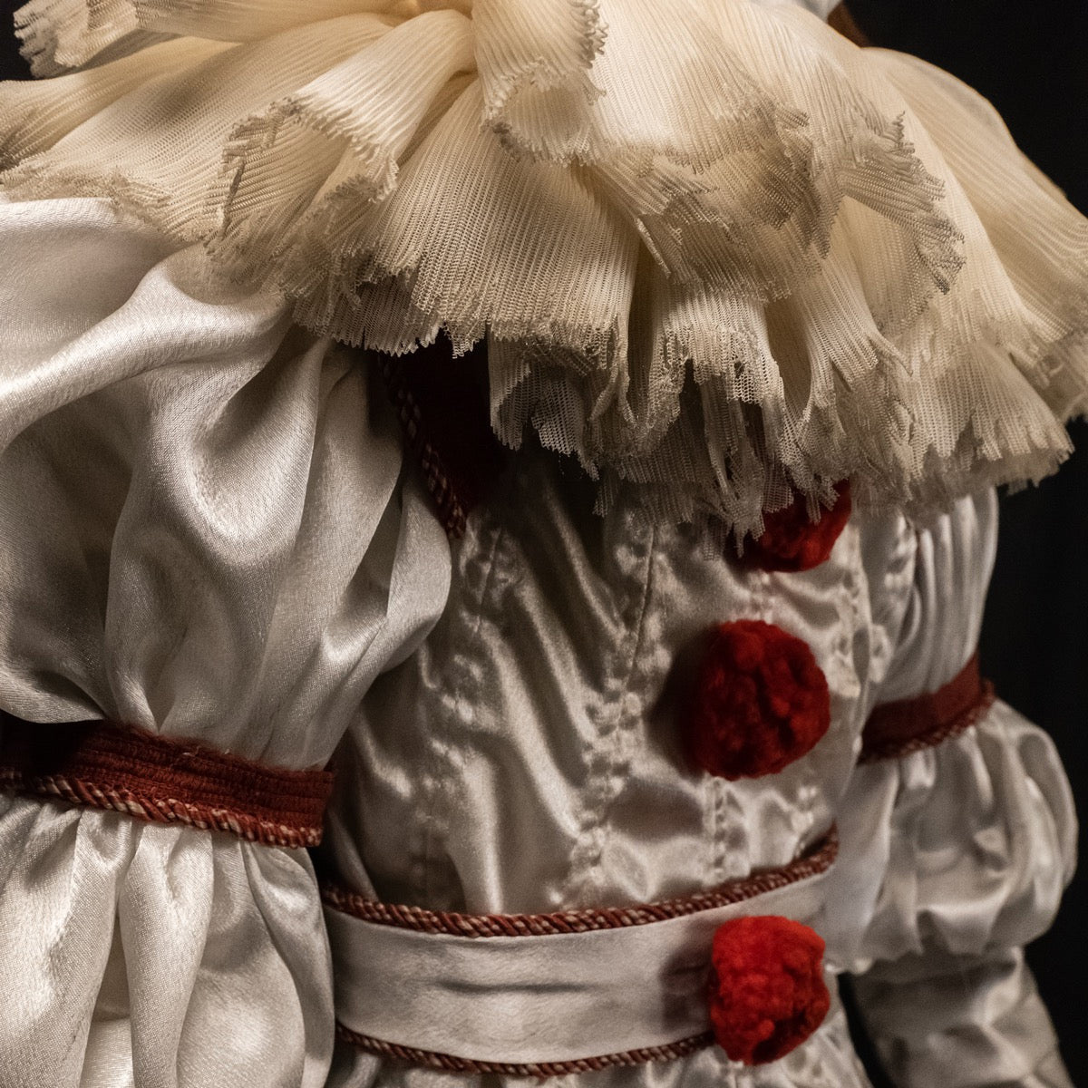 IT - Pennywise Premium Scale Doll product image 6, provided for visual reference and product detail review