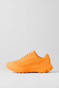 ALO Runner - Satsuma Breeze product image 1, provided for visual reference and product detail review