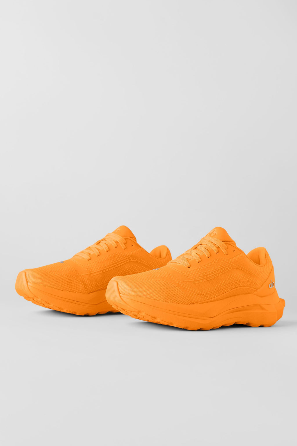 ALO Runner - Satsuma Breeze product image 3, provided for visual reference and product detail review