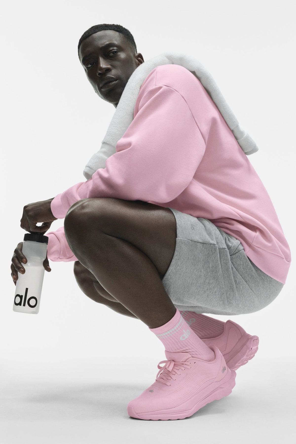 ALO Runner - Pink Marshmallow product image 4, provided for visual reference and product detail review