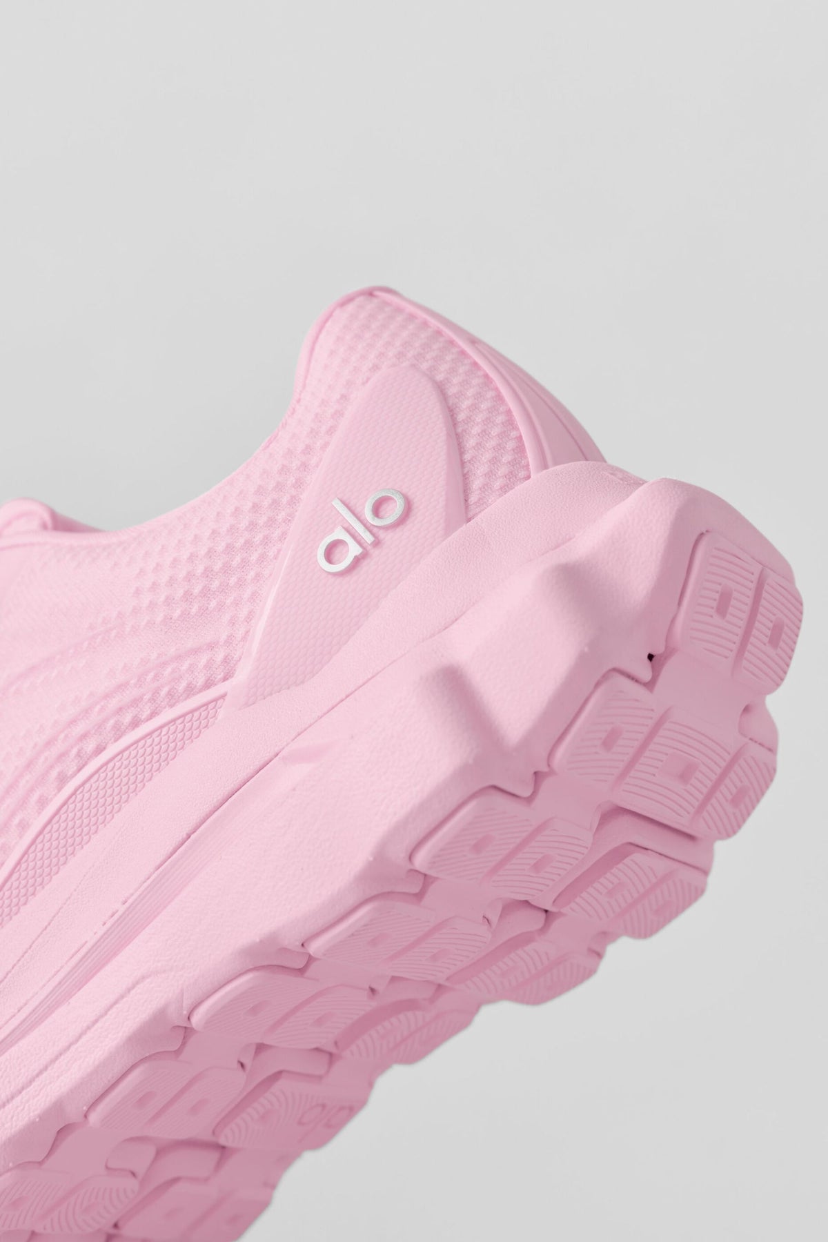 ALO Runner - Pink Marshmallow product image 8, provided for visual reference and product detail review