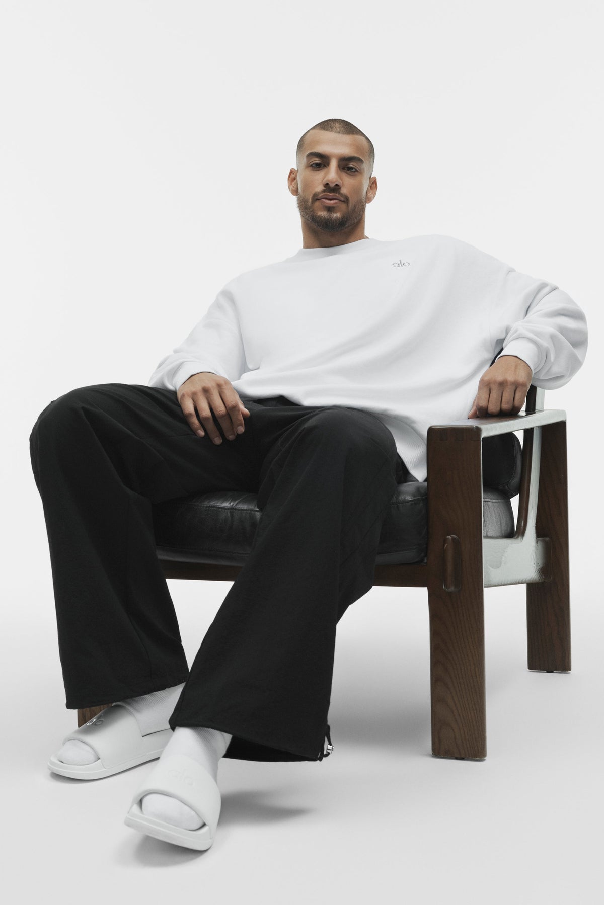 Unisex It Slide - White product image 3, provided for visual reference and product detail review