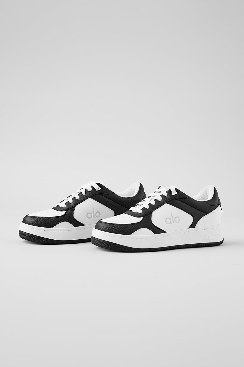 ALO Recovery Mode Sneaker - Black/White product image 4, provided for visual reference and product detail review