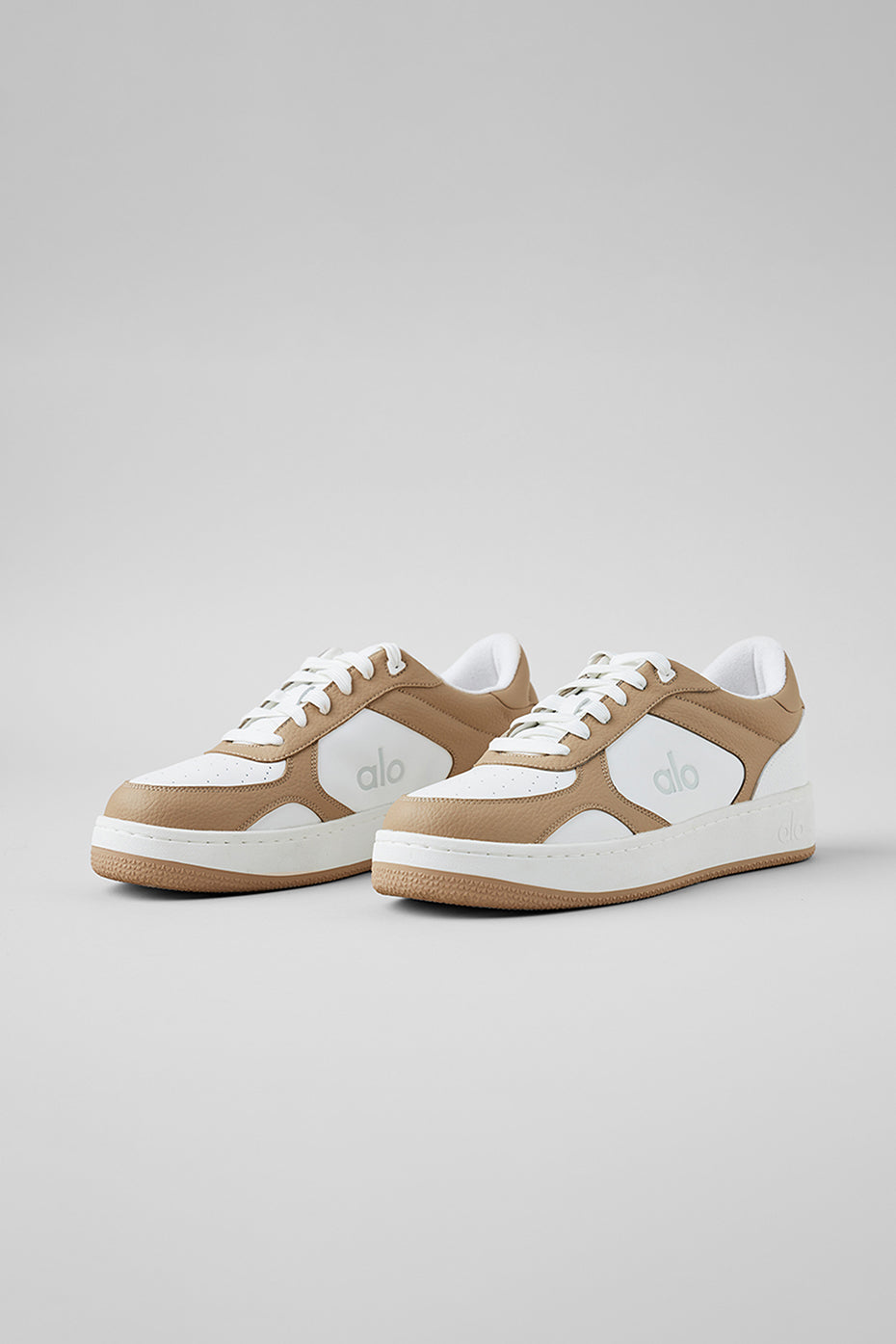ALO Recovery Mode Sneaker - Gravel/White product image 4, provided for visual reference and product detail review