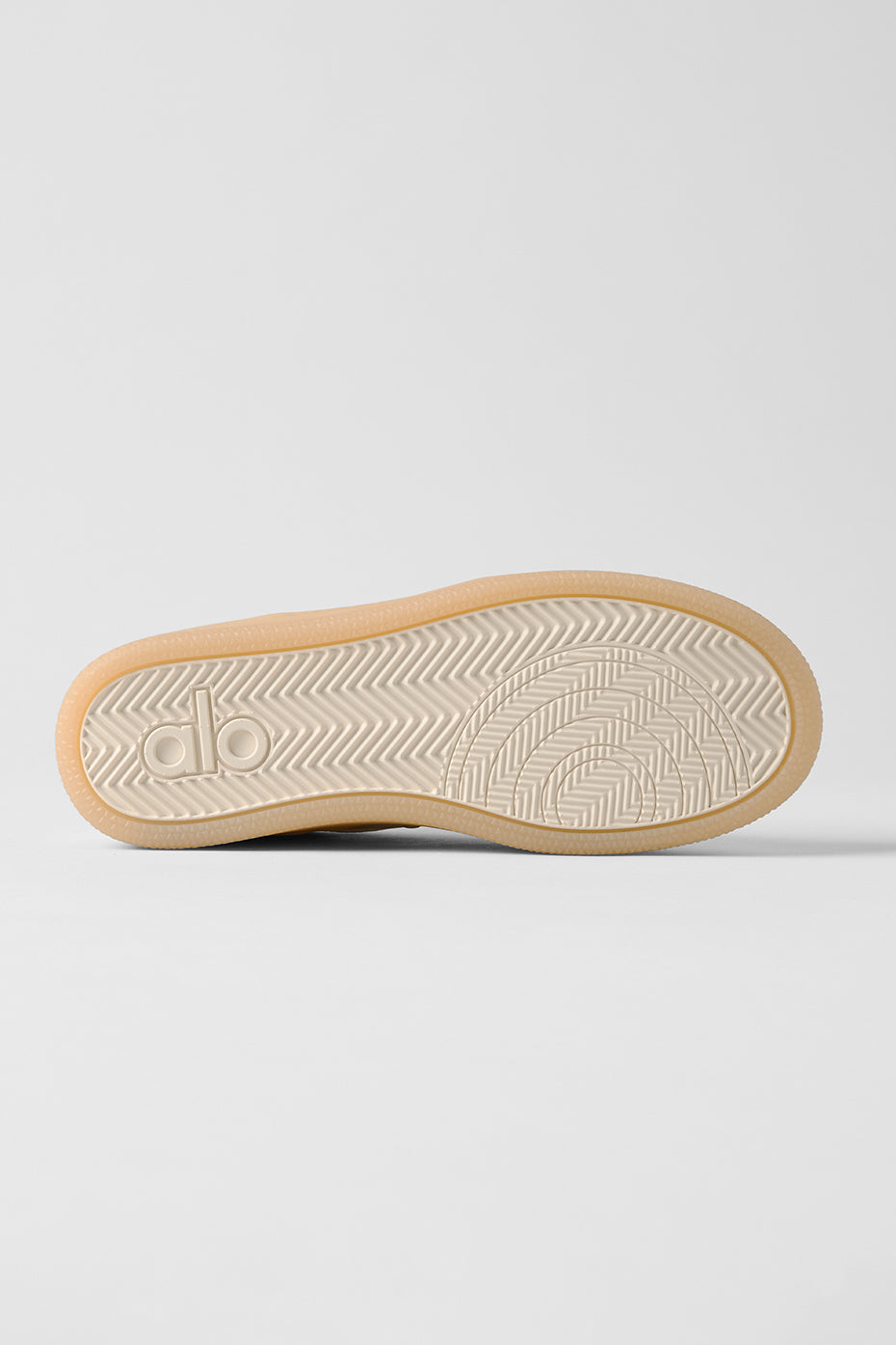 ALO Recovery Mode Sneaker - Clay product image 5, provided for visual reference and product detail review