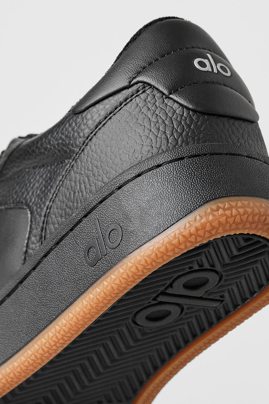 ALO Recovery Mode Sneaker - Black/Gum product image 7, provided for visual reference and product detail review
