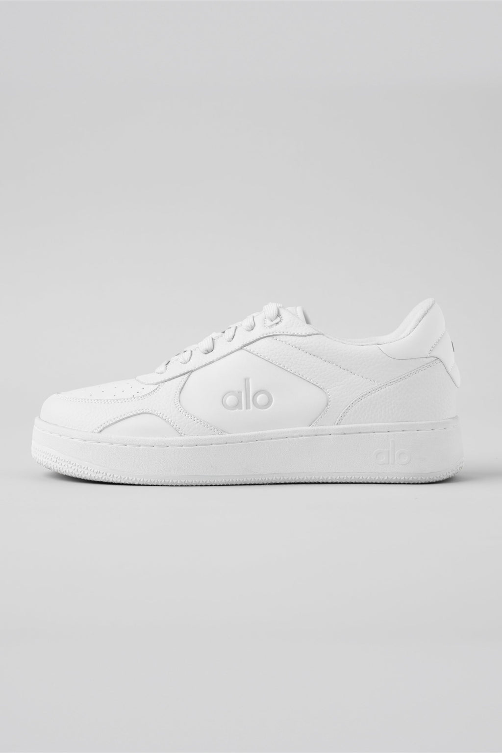 ALO Recovery Mode Sneaker - Natural White product image 1, provided for visual reference and product detail review