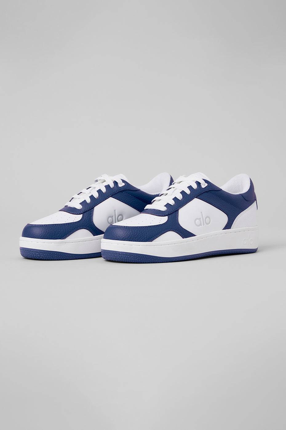 ALO Recovery Mode Sneaker - Navy/White product image 4, provided for visual reference and product detail review
