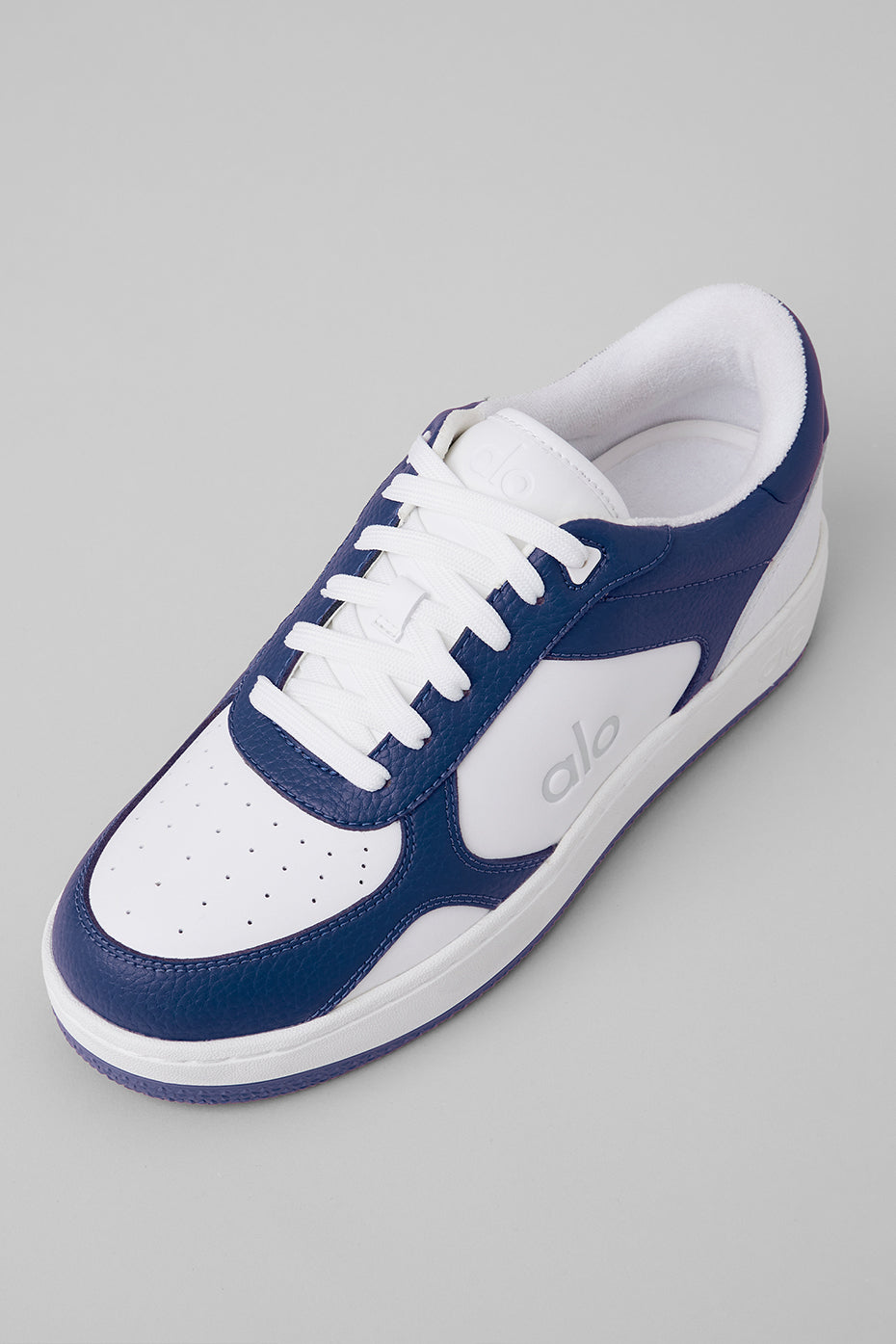 ALO Recovery Mode Sneaker - Navy/White product image 6, provided for visual reference and product detail review