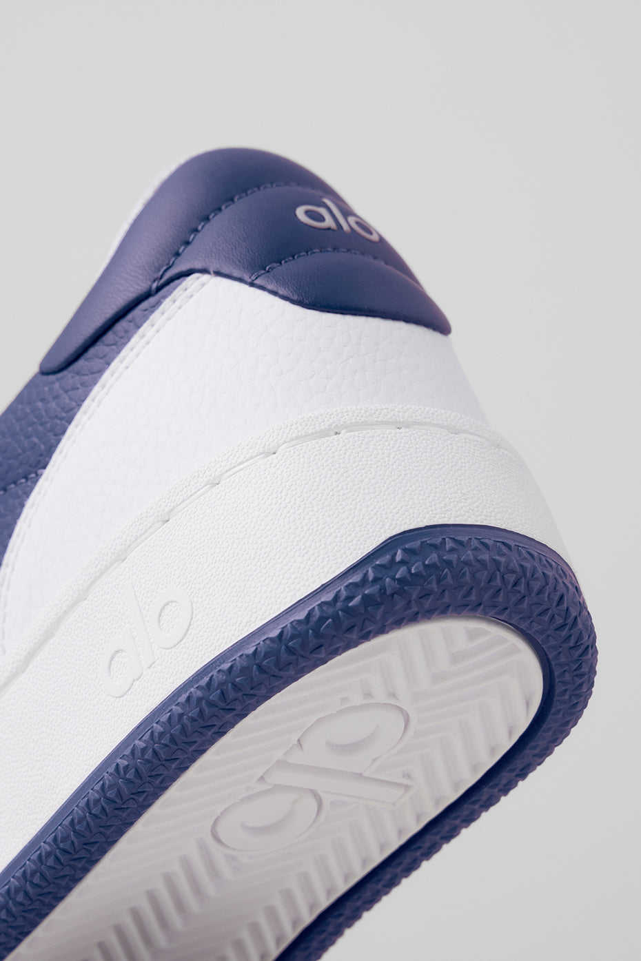 ALO Recovery Mode Sneaker - Navy/White product image 7, provided for visual reference and product detail review