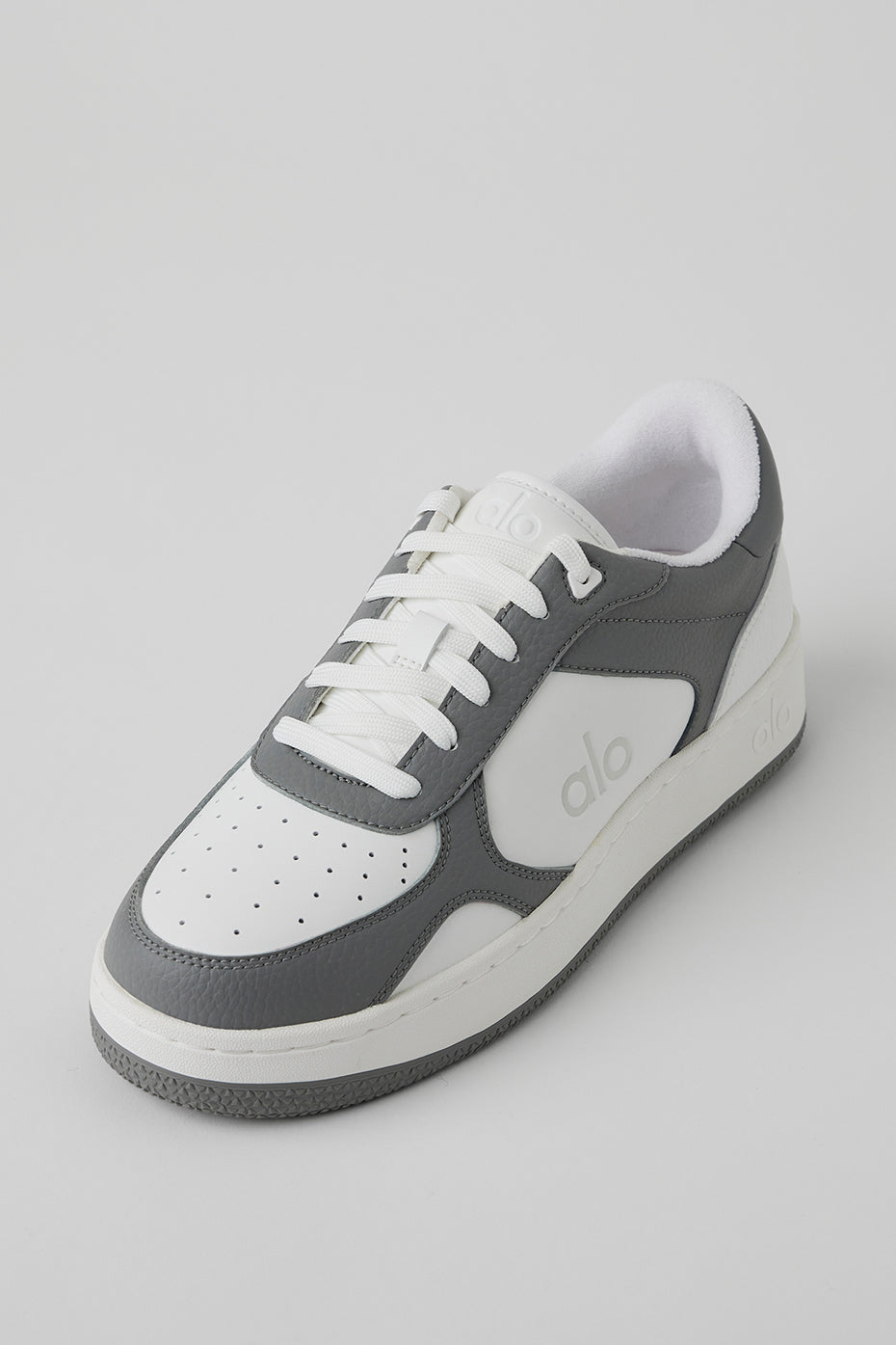 ALO Recovery Mode Sneaker - Grey/White product image 4, provided for visual reference and product detail review