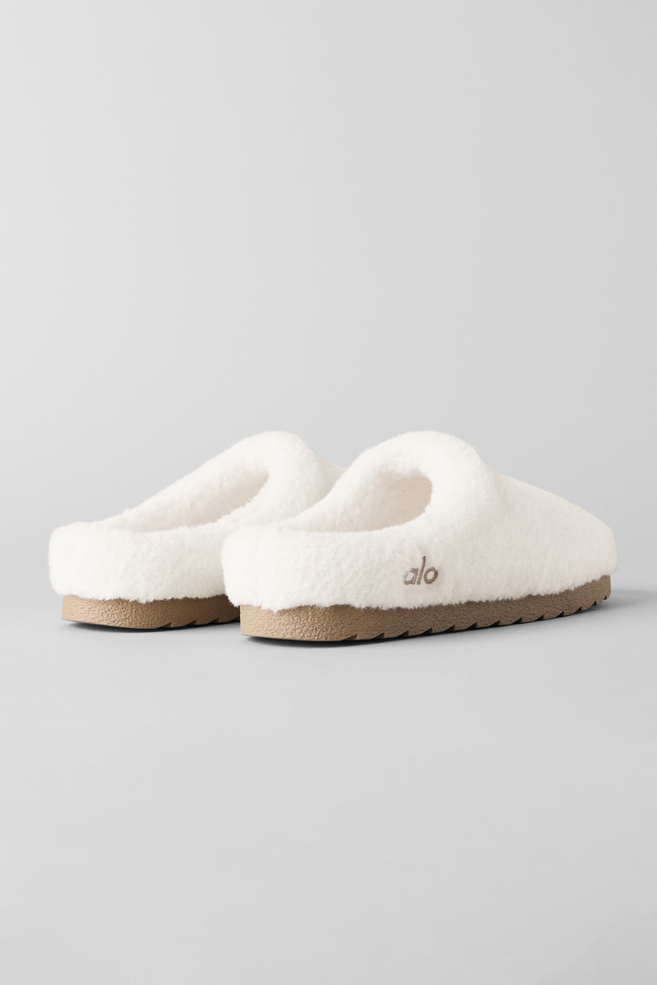 Sherpa Recovery Slipper - Ivory product image 5, provided for visual reference and product detail review