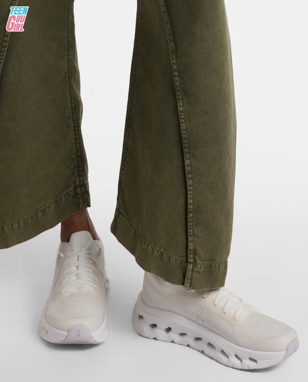 On Cloudtilt Moon Lifestyle Sneakers product image 4, provided for visual reference and product detail review