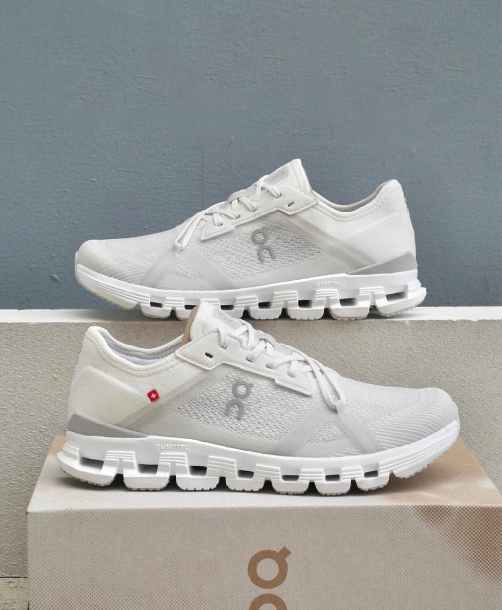 On Cloud X 4 AD White Wolf Training Shoes product image 3, provided for visual reference and product detail review