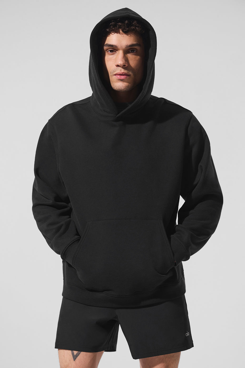 Renown Heavy Weight Hoodie - Black product image 1, provided for visual reference and product detail review