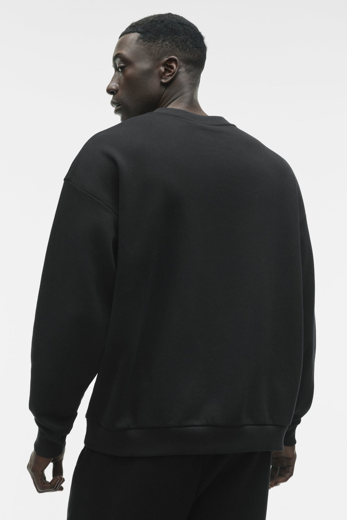 Accolade Crew Neck Pullover - Black product image 2, provided for visual reference and product detail review