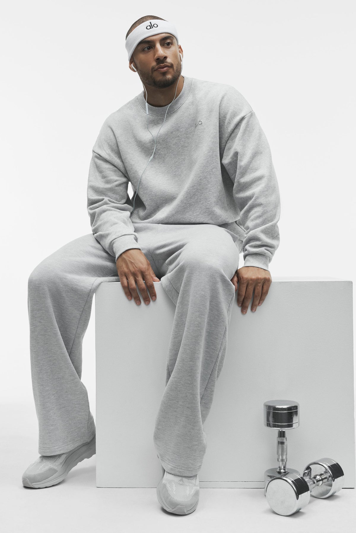 Accolade Crew Neck Pullover - Athletic Heather Grey product image 4, provided for visual reference and product detail review
