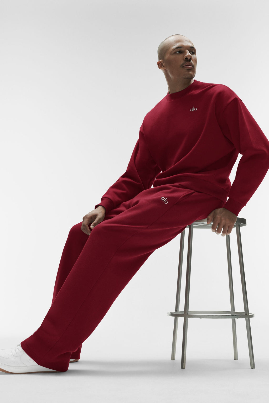 Accolade Crew Neck Pullover - Summer Romance Red product image 5, provided for visual reference and product detail review