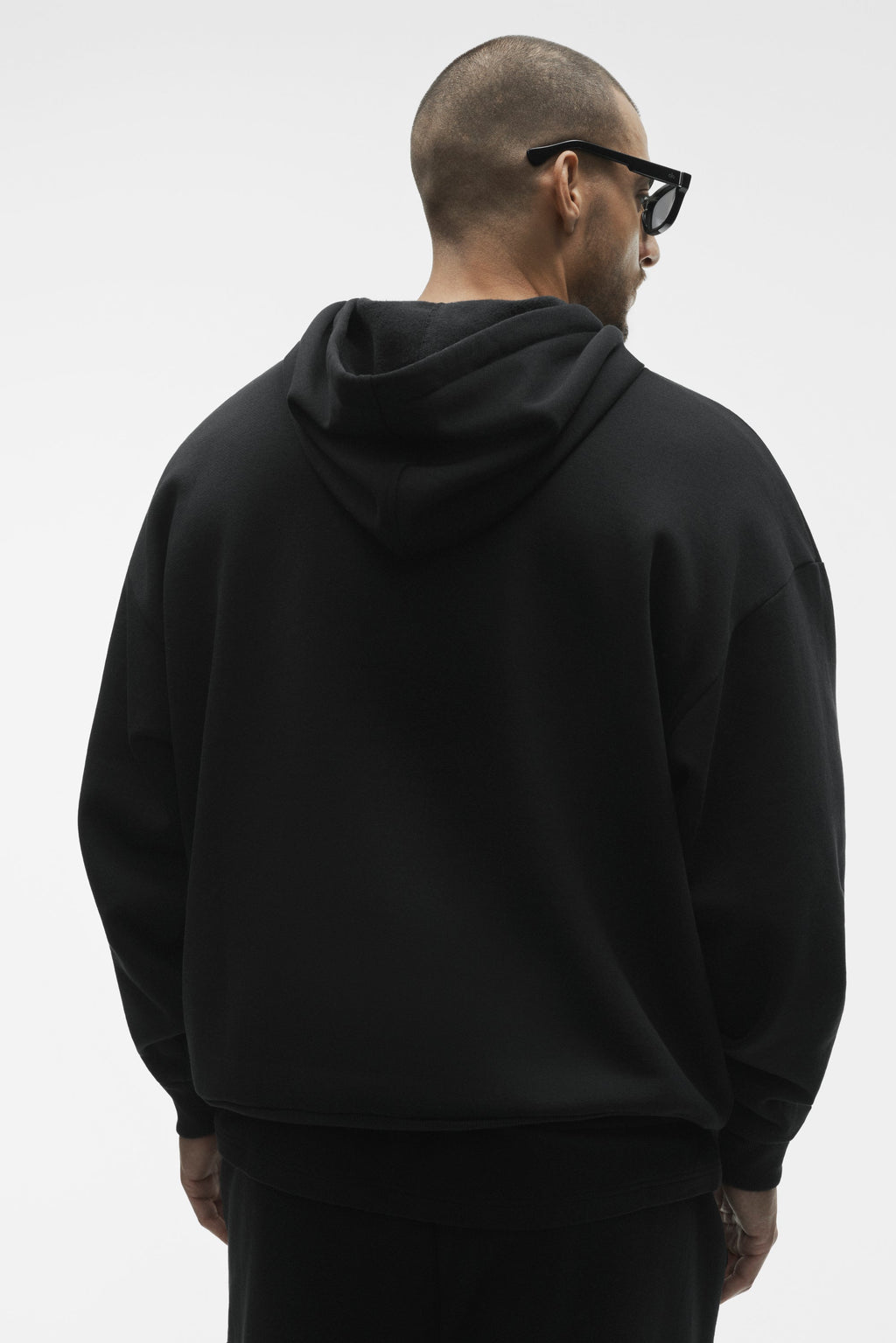 Accolade Hoodie - Black product image 2, provided for visual reference and product detail review