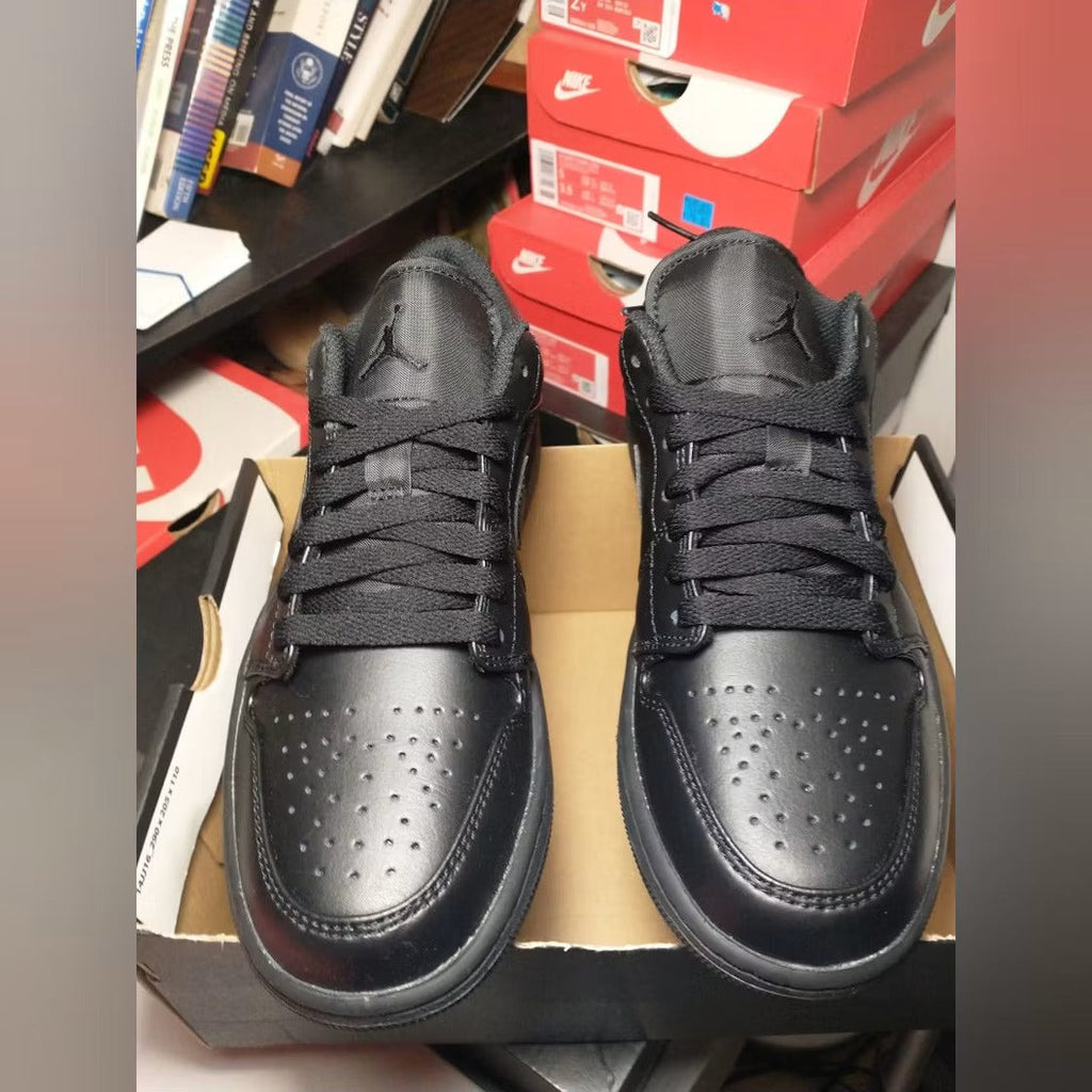 Air Jordan 1 Low Triple Black product image 2, provided for visual reference and product detail review