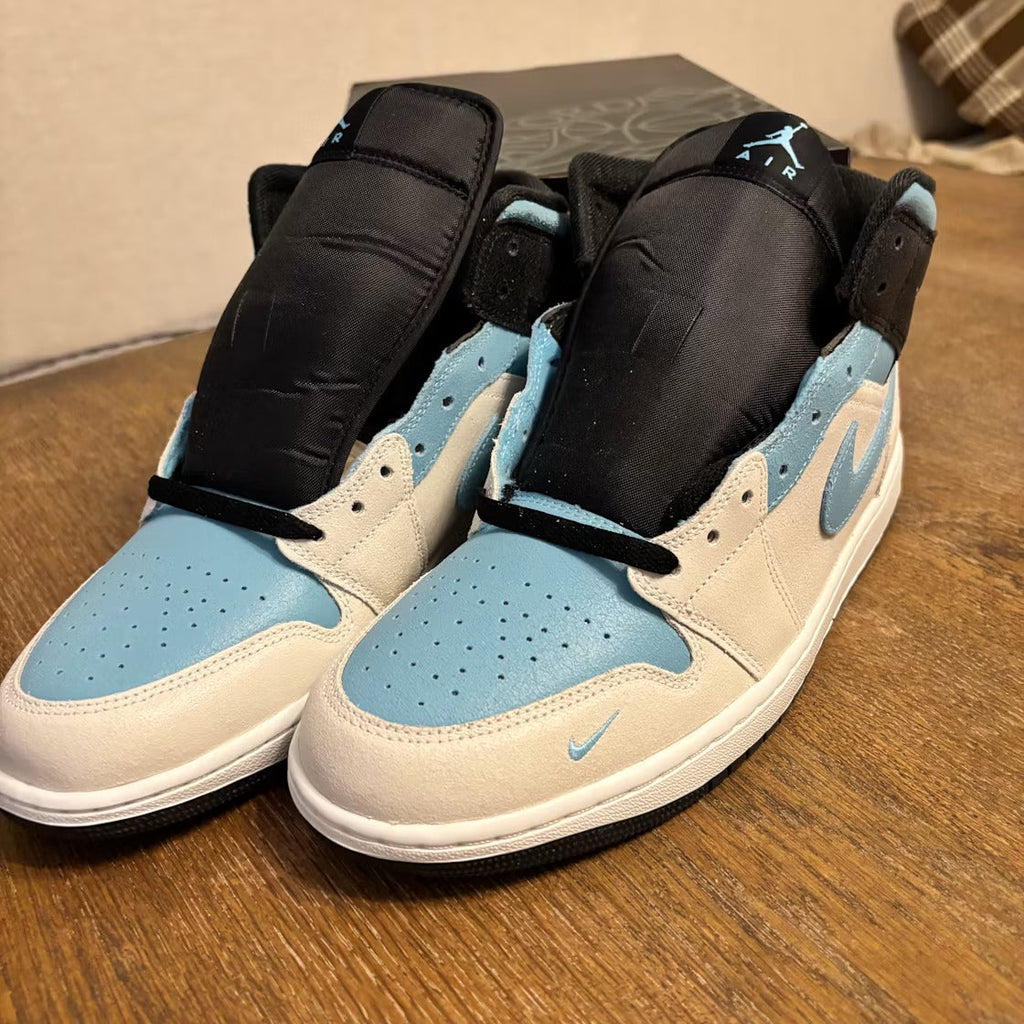 Air Jordan 1 Mid SE Blue Chill product image 2, provided for visual reference and product detail review