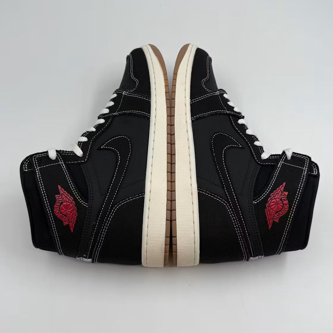 Air Jordan 1 Retro High OG Flight Club product image 3, provided for visual reference and product detail review