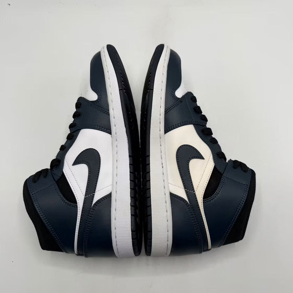 Air Jordan 1 Mid Armory Navy product image 4, provided for visual reference and product detail review