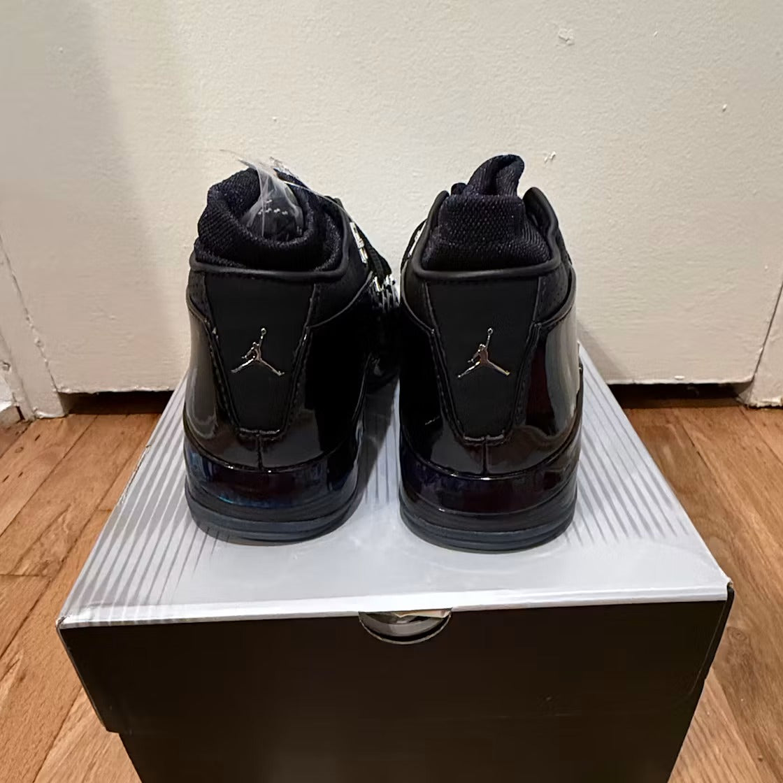 Air Jordan 17 Low Black Patent product image 4, provided for visual reference and product detail review