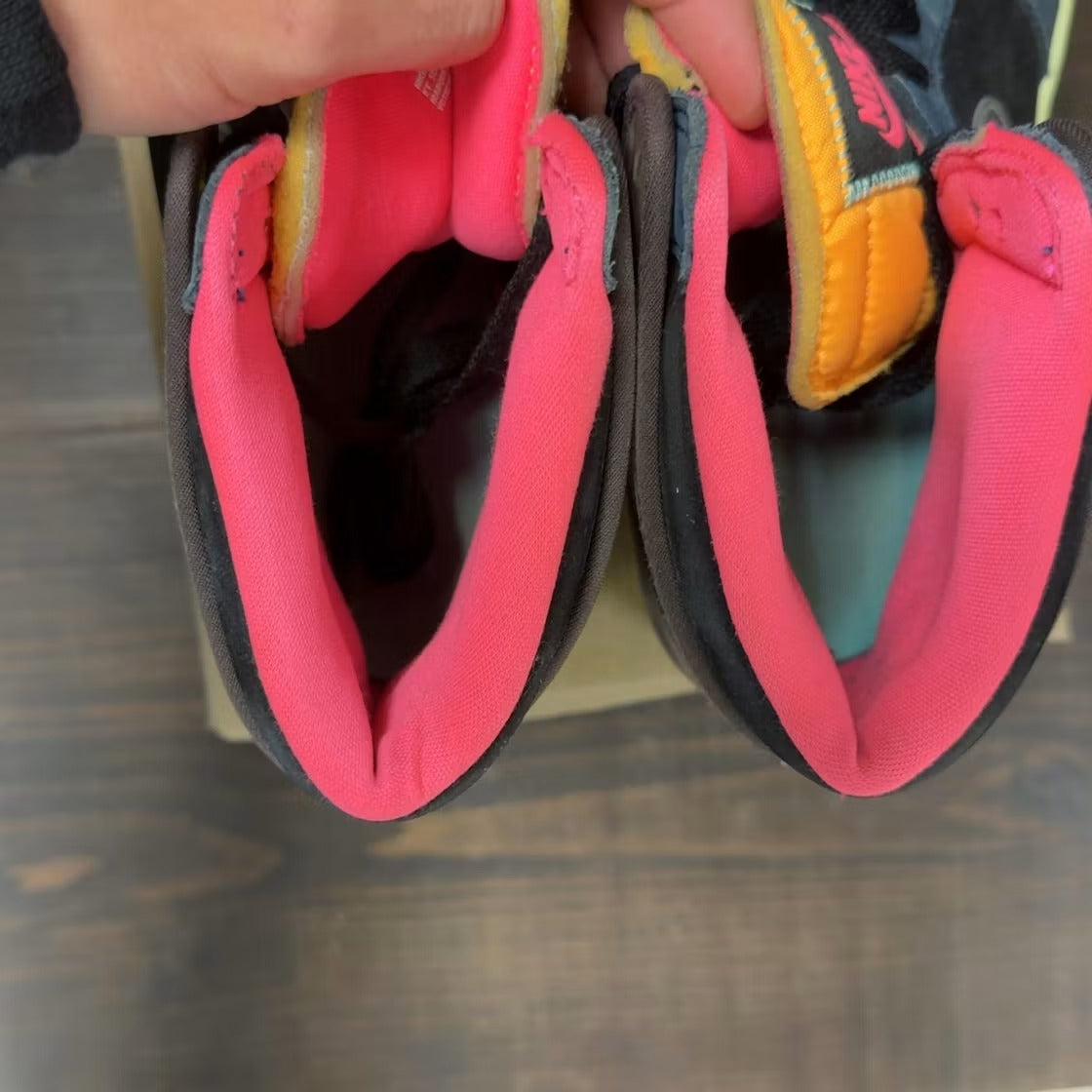 Air Jordan 1 Retro High Tokyo Bio Hack product image 5, provided for visual reference and product detail review