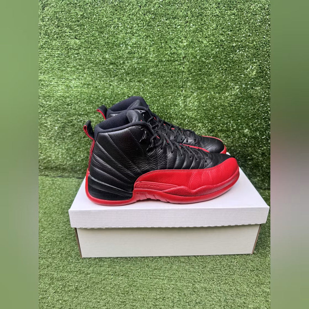 Air Jordan 12 Retro Flu Game (2016) product image 3, provided for visual reference and product detail review