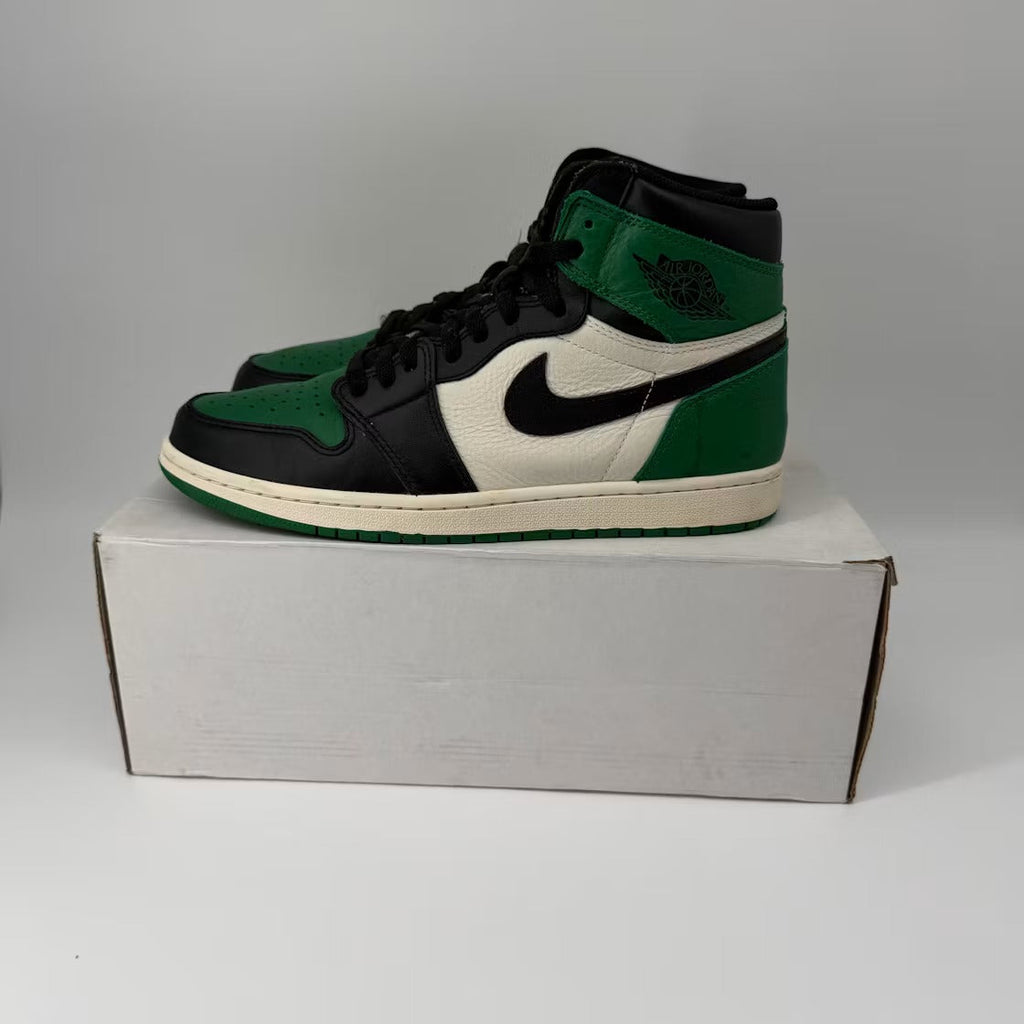 Air Jordan 1 Retro High Pine Green product image 3, provided for visual reference and product detail review