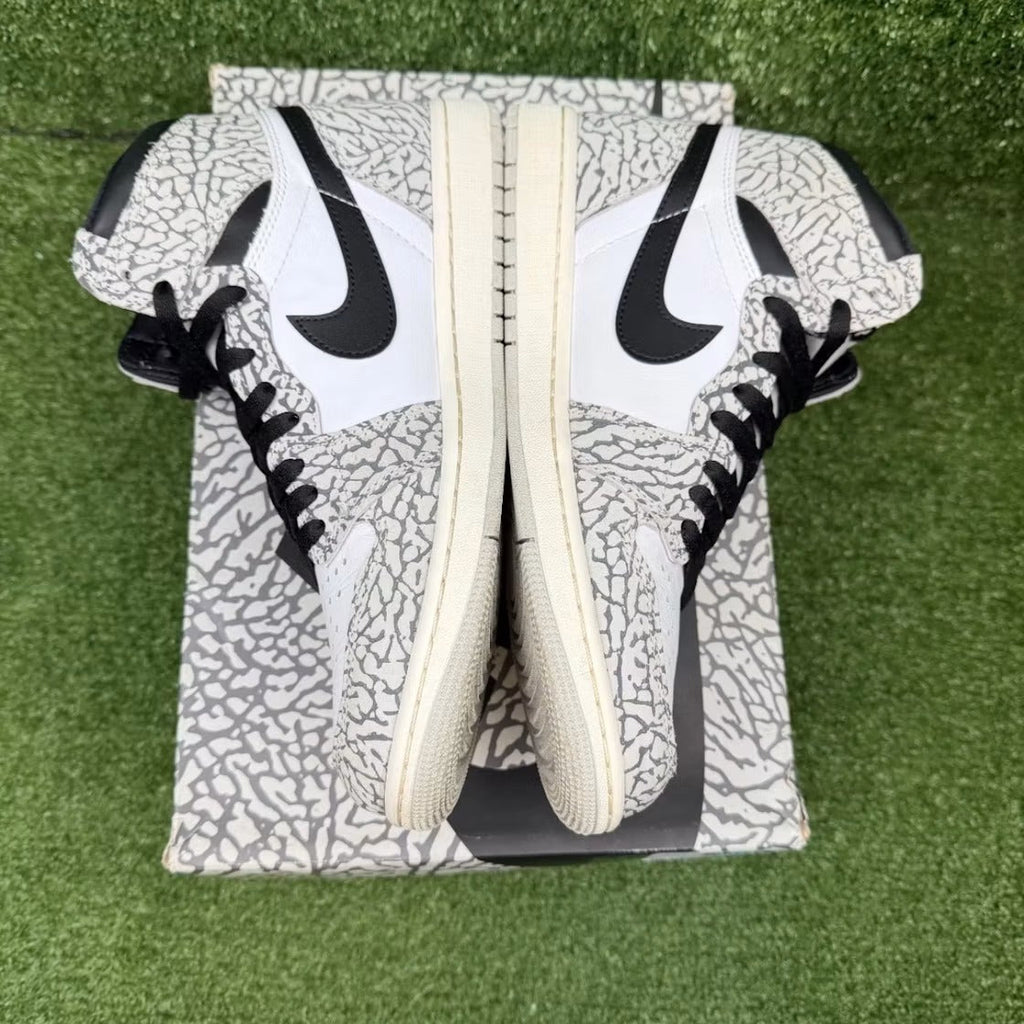 Air Jordan 1 Retro High OG White Cement product image 3, provided for visual reference and product detail review