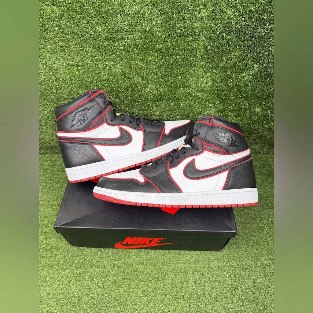 Air Jordan 1 Retro High Bloodline product image 2, provided for visual reference and product detail review