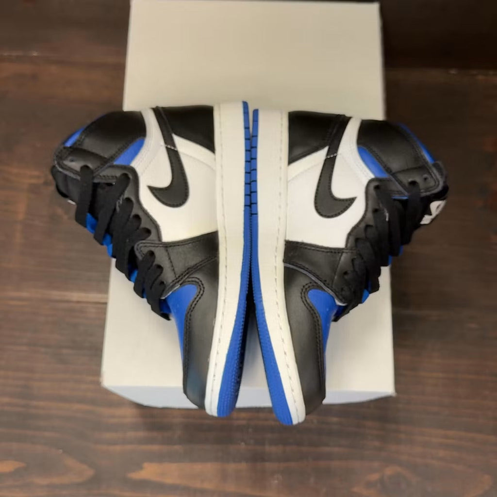 Air Jordan 1 Retro High Royal Toe (GS) product image 4, provided for visual reference and product detail review