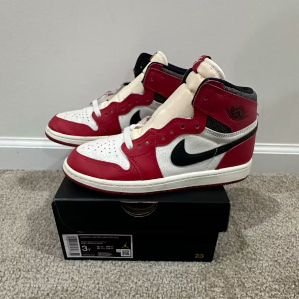 Air Jordan 1 Retro High OG Chicago Lost and Found (PS) product image 4, provided for visual reference and product detail
