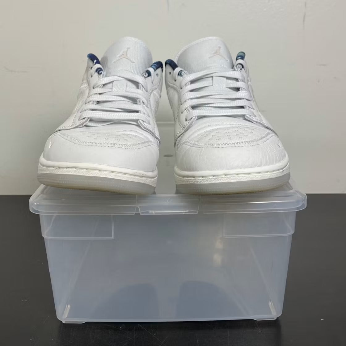 Air Jordan 1 Low SE Summit White Sail product image 3, provided for visual reference and product detail review