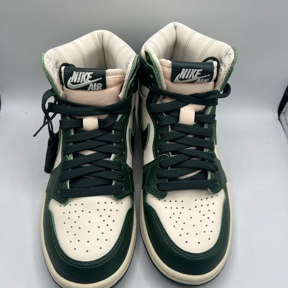Air Jordan 1 Retro High Fir Pro Green (Women) product image 3, provided for visual reference and product detail review