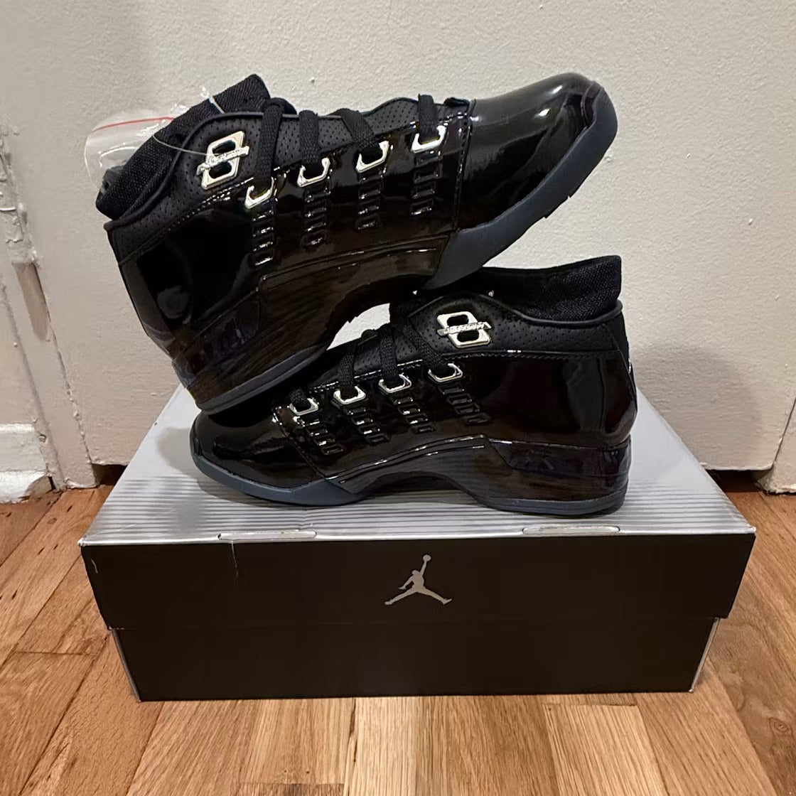 Air Jordan 17 Low Black Patent product image 3, provided for visual reference and product detail review