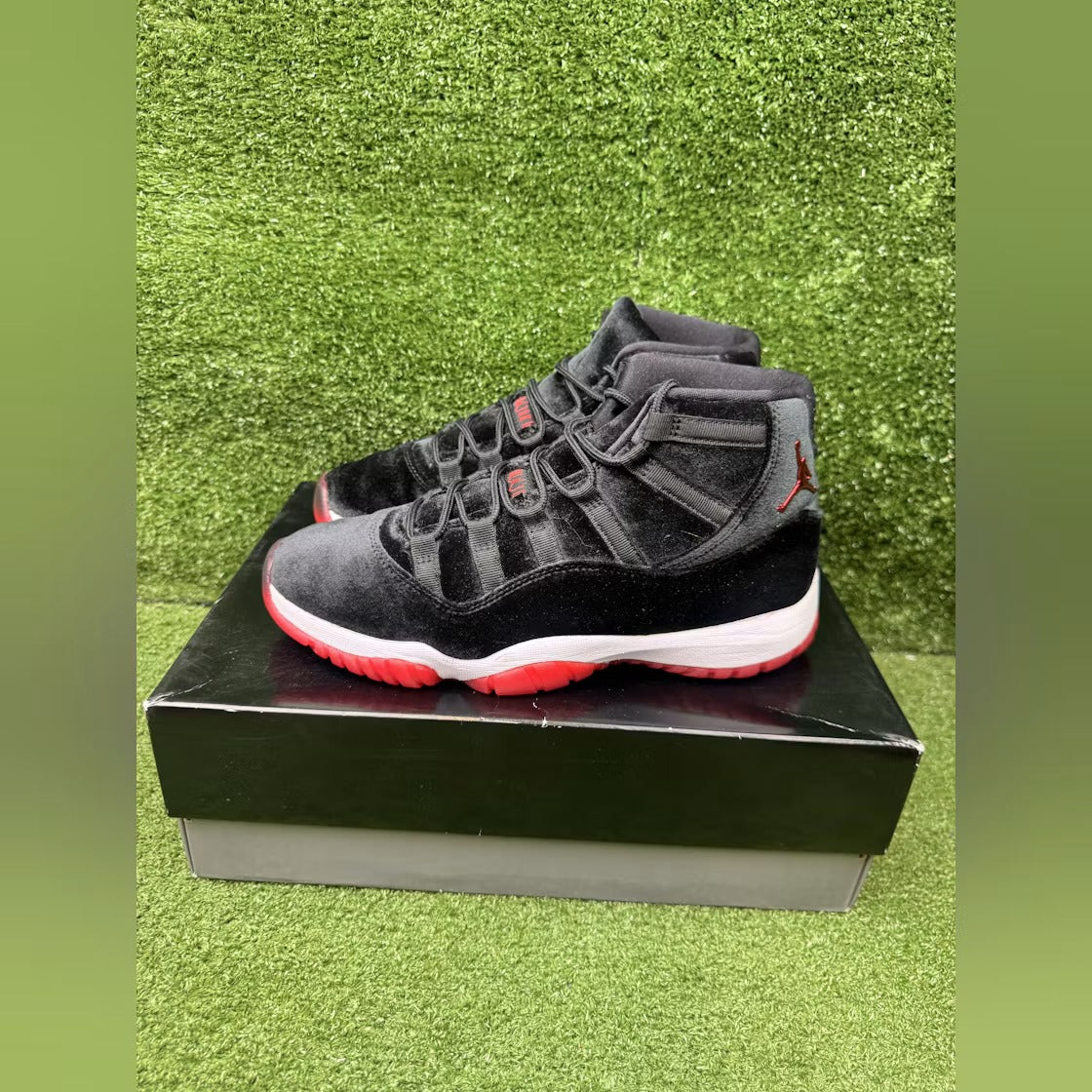 Air Jordan 11 Retro Bred Velvet (Women) product image 5, provided for visual reference and product detail review