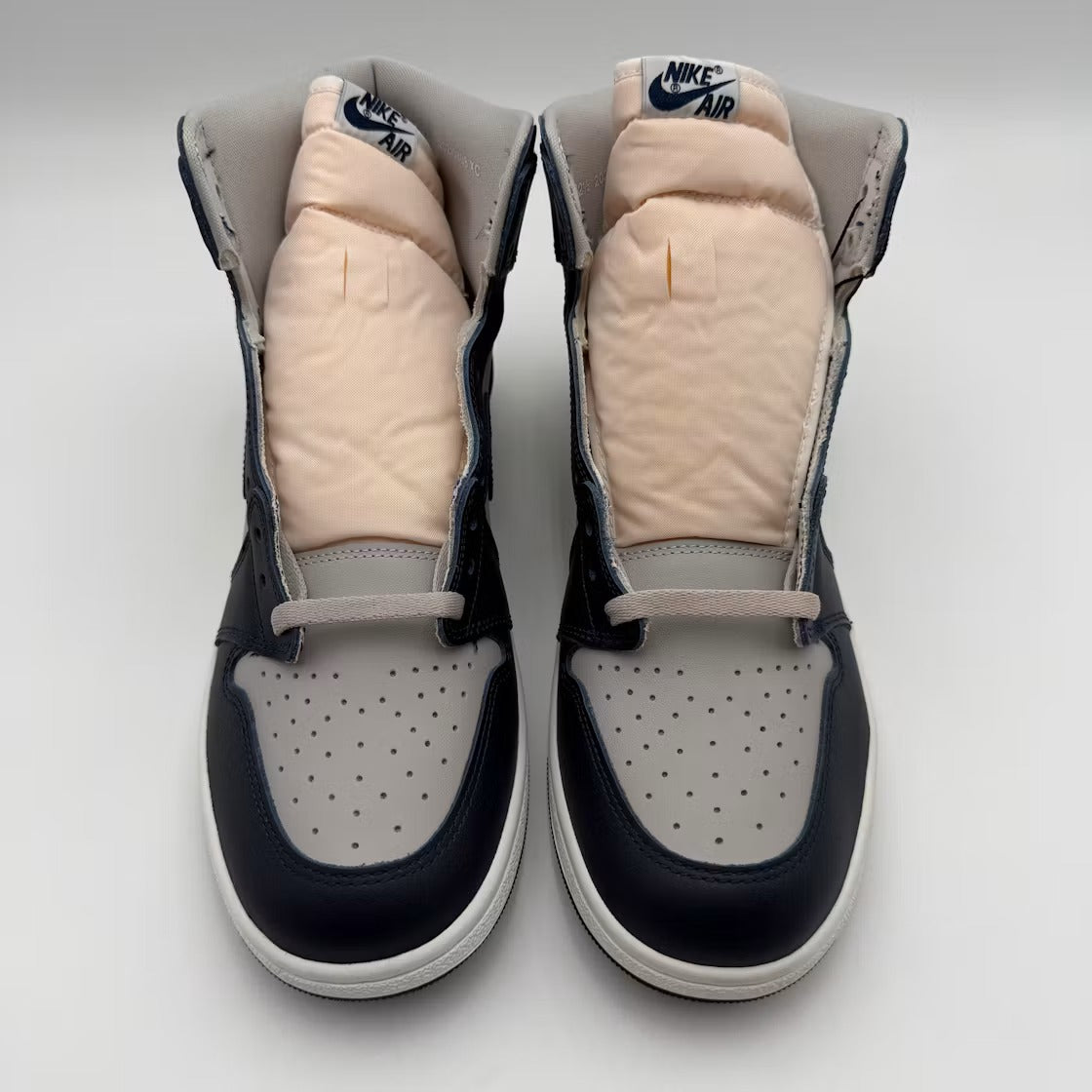 Air Jordan 1 Retro High '85 Georgetown product image 3, provided for visual reference and product detail review