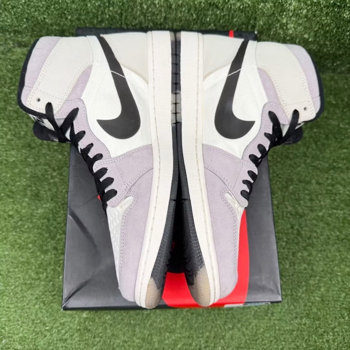 Air Jordan 1 Retro High Element Gore-Tex Light Bone product image 4, provided for visual reference and product detail review