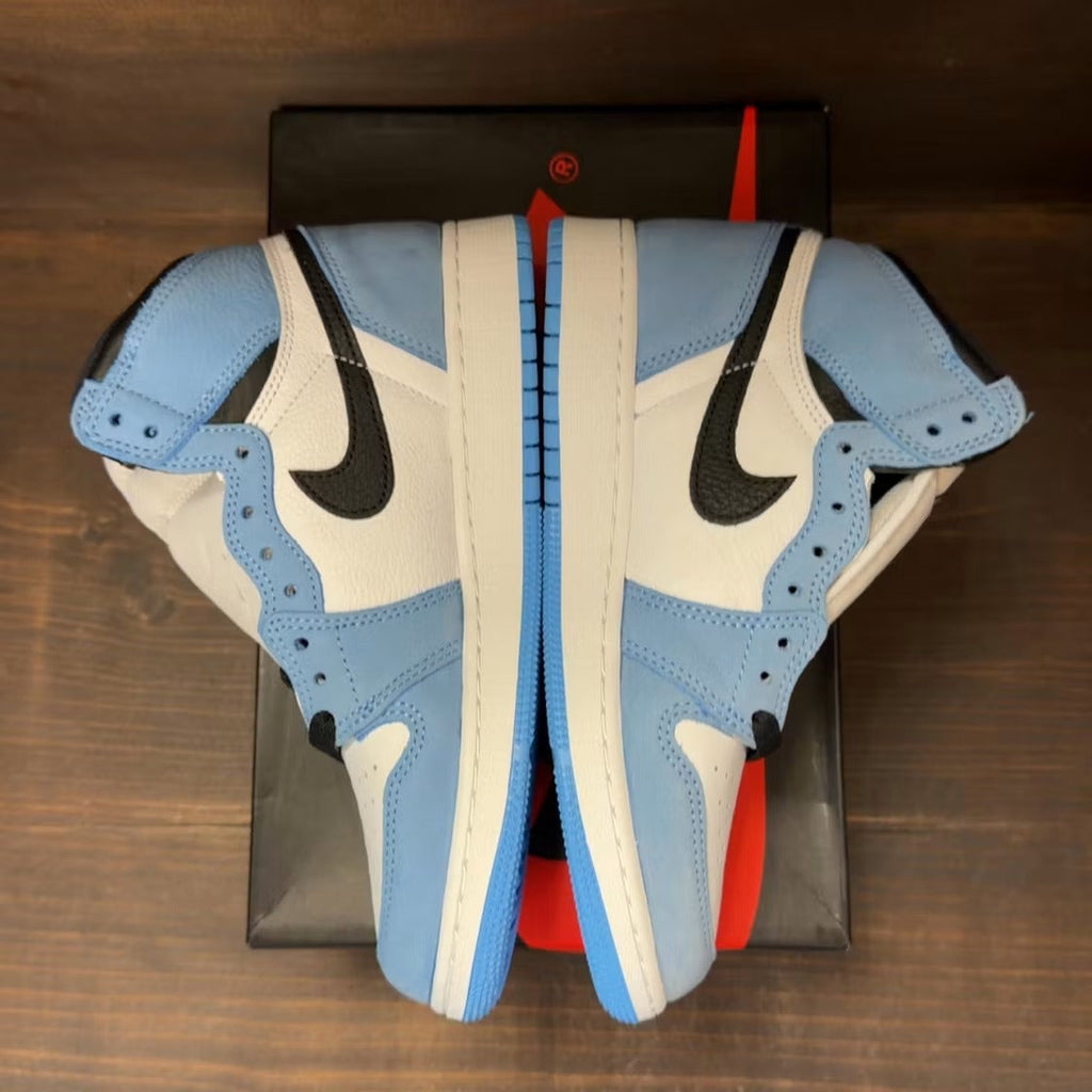 Air Jordan 1 Retro High OG University Blue (GS) product image 3, provided for visual reference and product detail review